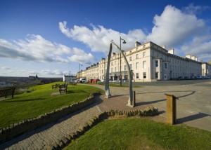 bay-royal-whitby-hotel